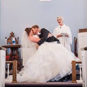 Meet your Posher, Elise